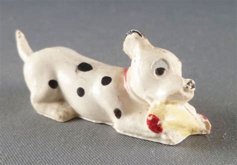 The 101 Dalmatians Jim Figure Puppy Leating Bone Red Collar
