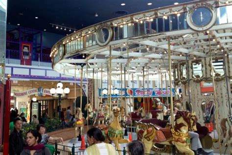 The ontario place theme park operated annually during the summer months from 1971 until 2011. Fantasy Fair at Woodbine Centre (Toronto, Ontario): Hours ...