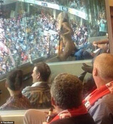 Model Who Stripped Naked In Mcg Corporate Box At Afl Grand Final Has No Regrets Express Digest