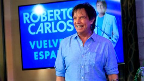 Roberto Carlos Gay Idade Namorada biografia Altura Família