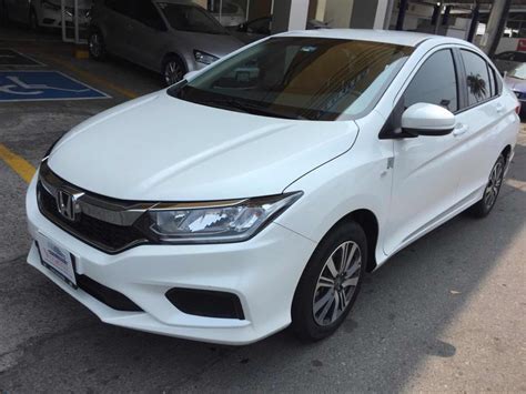 If you're in the market for your first car, both the vx and vx+ navi cvt variants of the honda city are well worth their price. Dm Honda City 1.5 Lx Mt 2019 - $ 225,000 en Mercado Libre