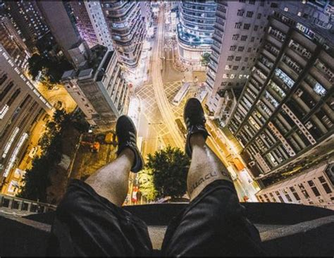Rooftopper Andrew Tso Climbs Skyscrapers Photos Abc News