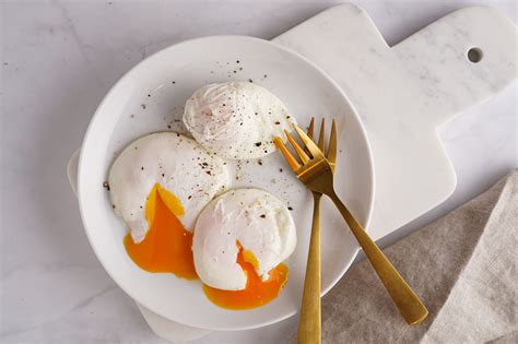 Tips To Make Foolproof Poached Eggs Recipedia