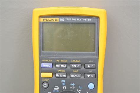 Fluke 189 True Rms Digital Multimeter Good Working Condition Rhino