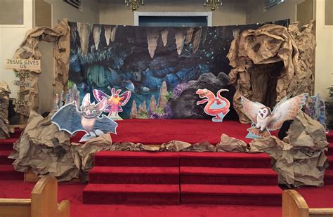 Cave Quest Vbs 2016 Main Stage Cave Quest Vbs Crafts Cave Quest