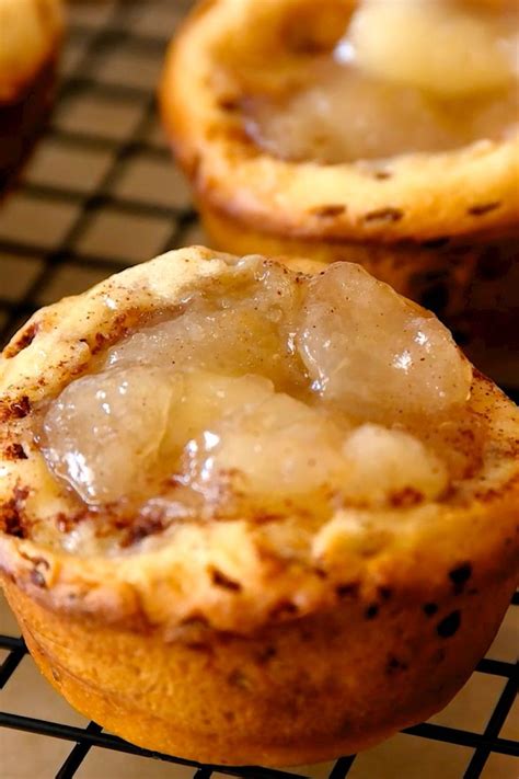 Pillsbury refrigerated cinnamon rolls with apple pie filling recipe. 3 Ingredient Cinnamon Roll Apple Pie Cups | Recipe in 2020 ...
