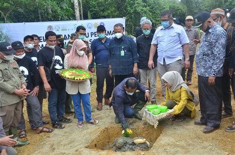 Suaka Badak Sumatera Resmi Dibangun Di Aceh Timur
