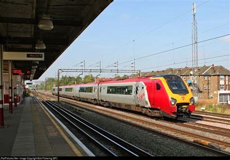 Railpictures Net Photo Na Virgin Trains British Rail Class At London Electric Locomotive