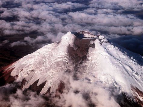 Icelands Biggest Volcano Set To Erupt
