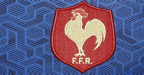 Le coq sportif, qui succède à adidas au moins jusqu'en. Découvrez le nouveau maillot domicile du XV de France ...