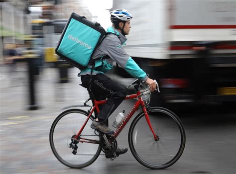 At that price, the food delivery company was valued at £7.6 billion. FTSE 100: Deliveroo targets £8.8bn stock market debut | The Independent