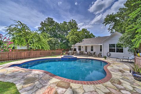 San Antonio House Wprivate Pool Spa And Grill Evolve