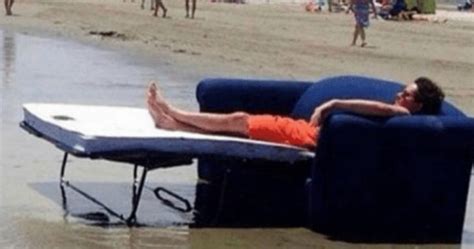 The Funniest Beach Pictures A Few Went Too Far