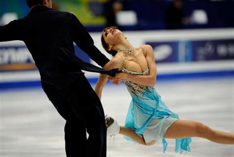 When Figure Skating Goes Wrong Hilarious Photos Page Of