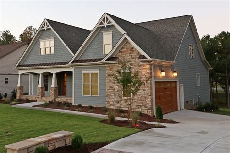 Things You Need To Know About A Craftsman Style House
