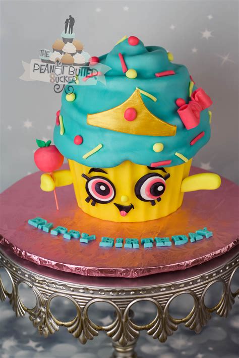Shopkins Queen Cupcake Cake Cupcake Cakes Celebration Cakes