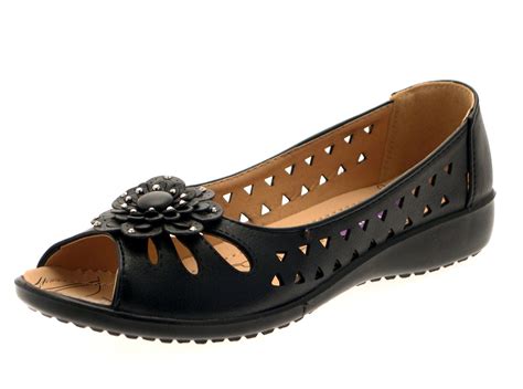 So yes — they are very comfortable. Womens Faux Leather Comfort Cut Out Flat Shoes Flower ...