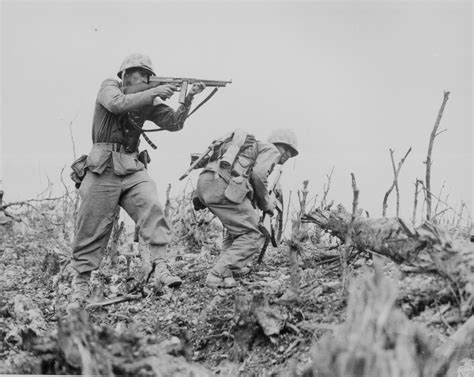 Photo A Marine Of The Us 1st Marines Division Pointed His Thompson