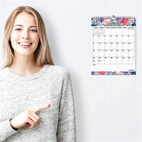 CRANBURY Vertical 2022 Wall Calendar Floral 8 5x11 Use To December