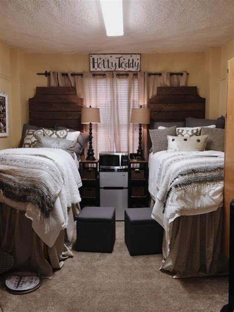 Ole Miss Dorm Room Goes Viral With Amazing Design Makeover Artofit