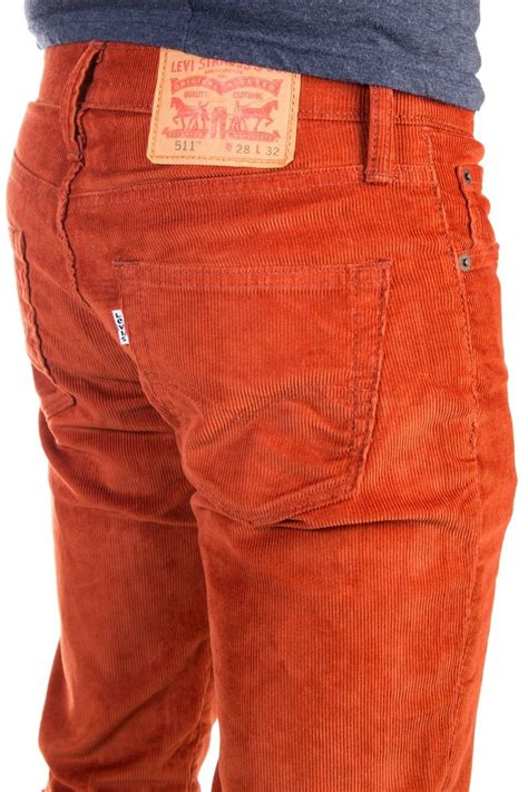 Jeans slim en velours the kooples sport taille 29 regular (équivalent d'une taille 38 française) couleur prune passepoil en cuir sur la p. PANTALON VELOURS LEVIS 04511 13 18 PICANTE - IMAJEANS.FR