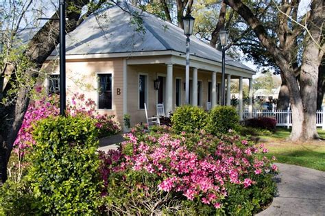 One Of The Best Louisiana Plantations Houmas House That Texas Couple