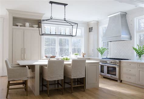 A bespoke classic shaker kitchen painted in little greene's 'scree' (227). Transitional Shaker Style Kitchen Painted in Beige Paint ...