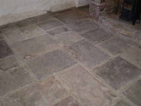 Natural stone comes in a range of finishes including polished and tumbled. Natural Stone flagged flooring | Stone flooring, Flooring, York stone