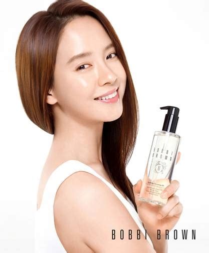 New stunningly beautiful pictures of song ji hyo while filming the current drama my wifes havign an affair this week she just looks perfect from all angles. Korean Artist Profile : Song Ji Hyo Profile