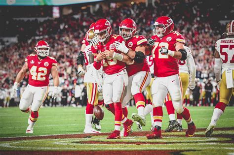 The pfn betting team helps break down the odds, picks, spreads, and props for the biggest betting event on the nfl calendar: 2020 NFL Season Outright Betting Picks | Total Sports Picks