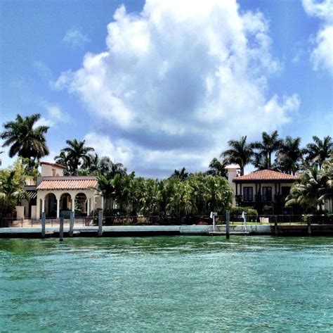 We take no responsibility and give no guarantees, warranties or representations. Miami Famous Architecture Walking Tour, Miami, USA