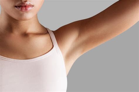Underarm Pain Causes Left Right Breast And Sharp Shooting Pain Under