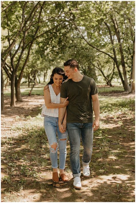 Summer Engagement Pictures Engagement Photo Outfits Summer Romantic Engagement Photos