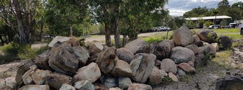 Coastal Sand Soil And Mulch Landscaping Rocks And Gravel Hervey Bay