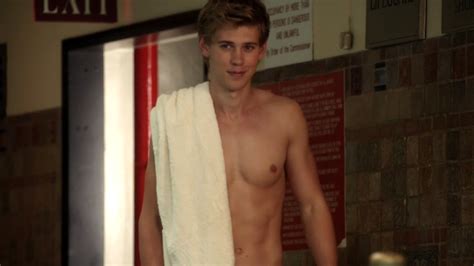 Picture Of Austin Robert Butler In The Carrie Diaries Austin Robert
