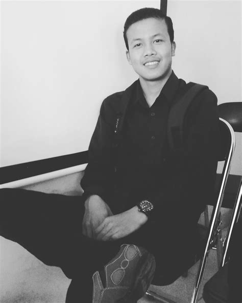 Adalah suatu hubungan hukum (dalam lapangan hukum harta kekayaan) antara dua pihak yang menimbulkan hak dan kewajiban atas suatu prestasi. Perbedaan Sistem Hukum Benda dan Sistem Hukum Perikatan-Mata Kuliah Hukum Perdata - Dolma (Abdul ...