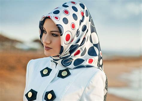 21 Hijab Wallpaper Trend Masa Kini