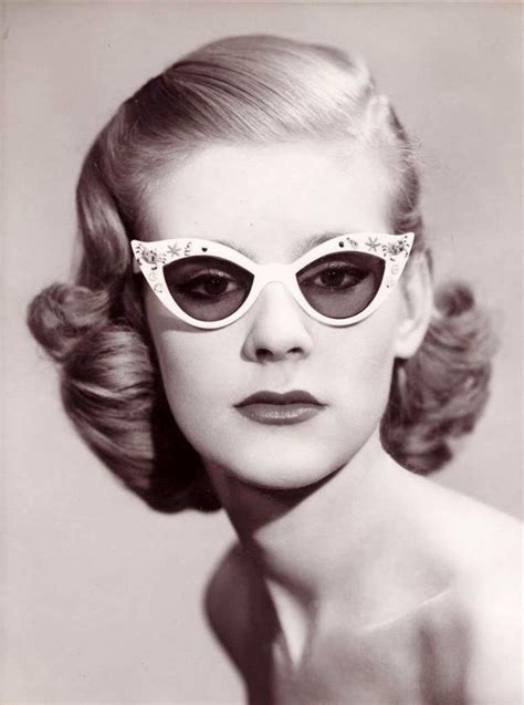 cat eye frames the cool glasses style of women from the 1950s ~ vintage everyday