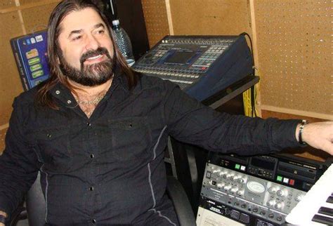 Gheorghe gheorghiu ~ eu sunt nebunul care te iubeşte muzica & versuri: Gheorghe Gheorghiu se insoara cu o jurista mult mai tanara ...