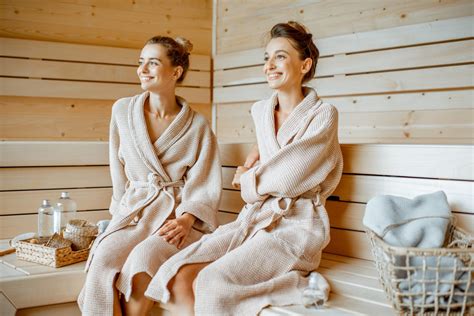 Traditional Vs Infrared Saunas Pros Cons And Differences