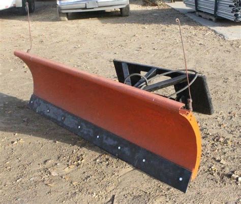 Skid Steer 90 Western Snow Plow Live And Online Auctions On