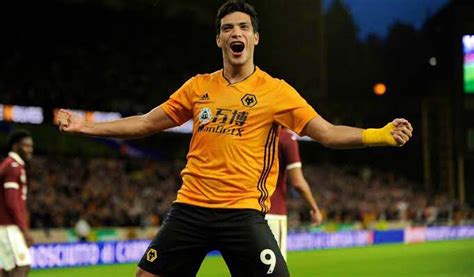 Raul jimenez benfica wallpaper by rakagfx on deviantart. Jimenez might be on his way to Old Trafford | Man Utd Core