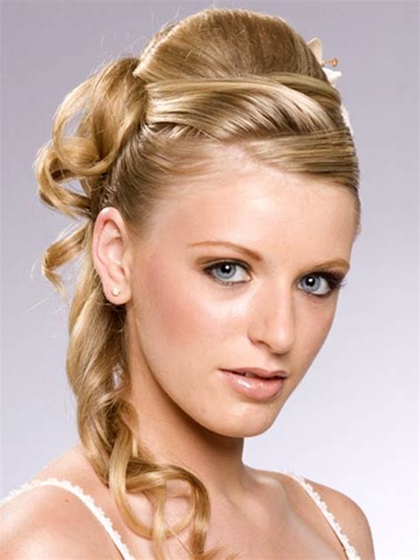 Hairstyles For Long Hair Updos Homecoming Hairstyles