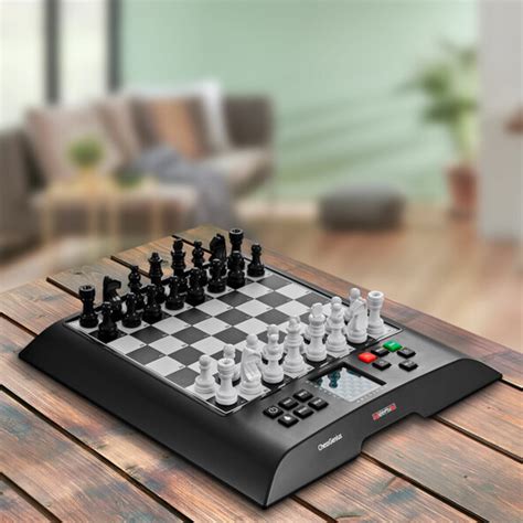 Schachcomputer Millennium Chessgenius M810 Von Aldi Nord Ansehen