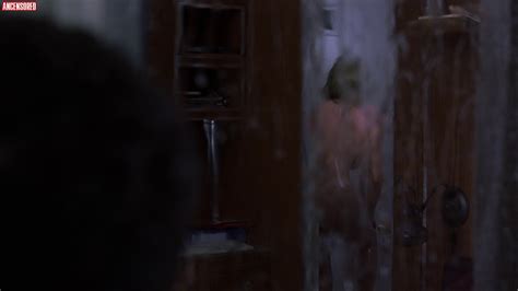 Stephanie Niznik Desnuda En Spiders Ii