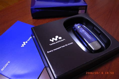 ウォークマン Eシリーズsony Walkman Nw E003 Violet写真付きレビュー 旧・手帳と文房具のレビューサイト
