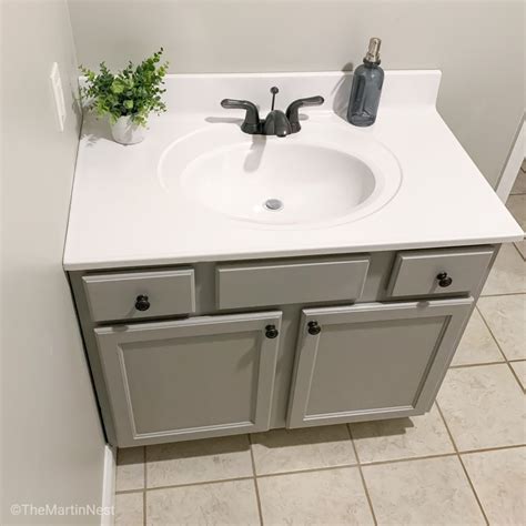 Get A Painted Bathroom Sink Using Spray Paint For Under 5 A Cheap And