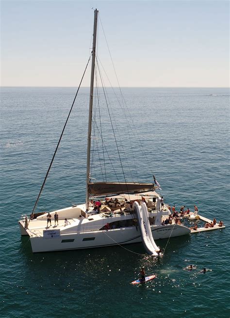 Yacht Hire Cape Town Luxurious Motor And Sailing Yachts Vanda Waterfront