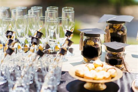 We have over 30 graduation party food ideas that are easy to prepare, budget friendly and delicious. Graduation Party Ideas to Impress Your Guests in 2021 ...