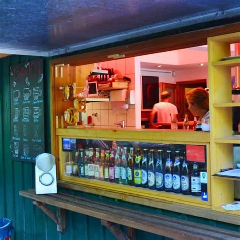 Englischer garten, 80538 münchen (englischer garten süd). MILCHHÄUSL KIOSK MIT SPIELPLATZ IM ENGLISCHEN GARTEN ...